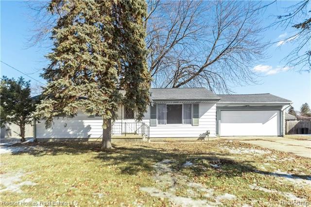 front view picture of 2620 Duane Drive, Saginaw, MI. 48603