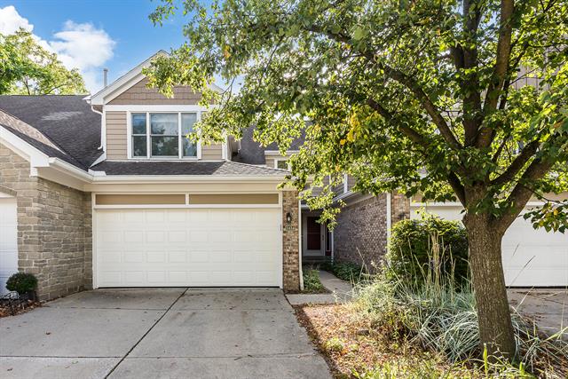 front view picture of 2434 Mulberry Ct., Ann Arbor, MI. 48104
