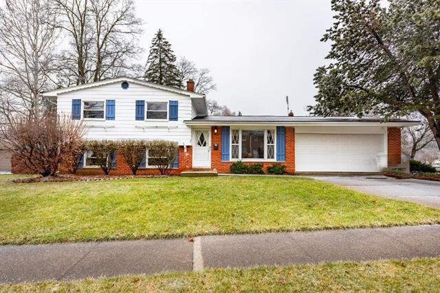 front view picture of 1 Bristol Court, Ann Arbor, MI. 48104