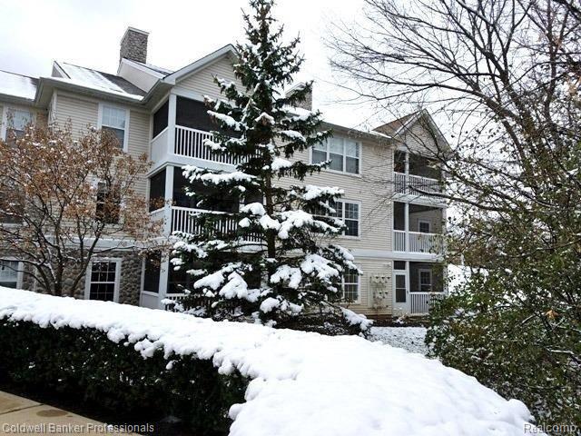 front view picture of 1220 Joyce Lane, Ann Arbor, MI. 48103