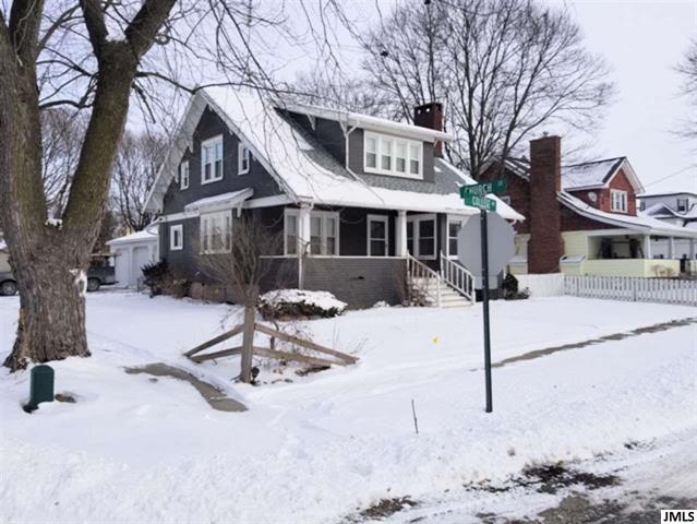 front view picture of 174 College St, Britton, MI. 49229
