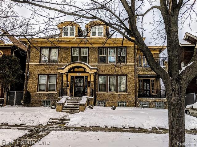front view picture of 433 E Kirby Street, Detroit, MI. 48202