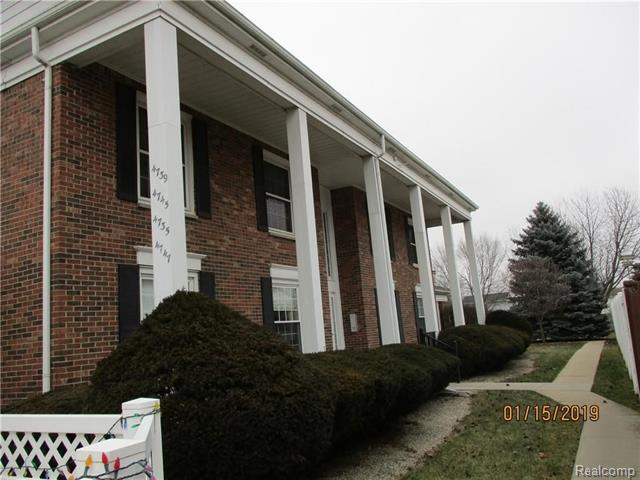 front view picture of 4739 Leisure Lane, Trenton, MI. 48183