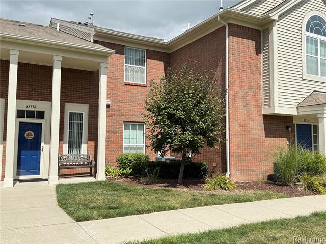 front view picture of 28338 Adler Parks  Drive, New Baltimore, MI. 48051