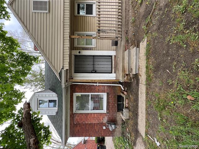 front view picture of 11106 Nottingham, Detroit, MI. 48224