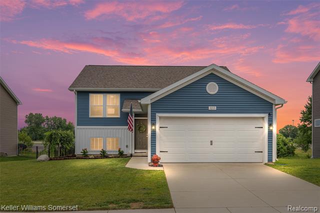 front view picture of 3213 Hill Hollow Lane, Howell, MI. 48855