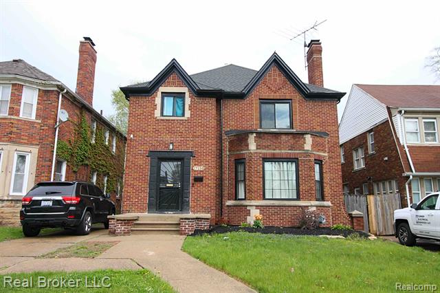 front view picture of 17150 Santa Barbara Drive, Detroit, MI. 48221