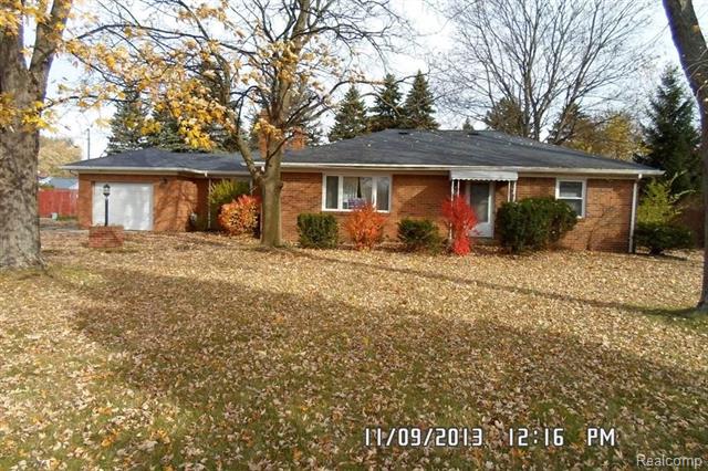 front view picture of 1367 Flushing Road, Flushing, MI. 48433