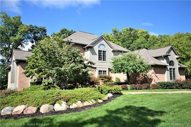 front view picture of 4250 Saint Andrews Street, Howell, MI. 48843