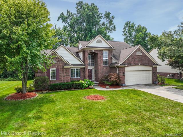 front view picture of 26745 Senator Blvd, Southfield, MI. 48034