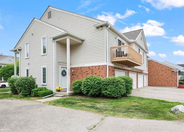 front view picture of 37576 Stonegate, Clinton Township, MI. 48036