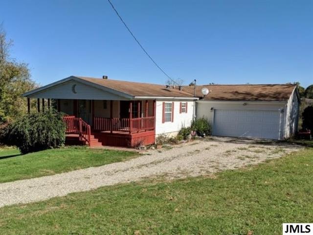 front view picture of 10291 Highland Green, Jerome, MI. 49249
