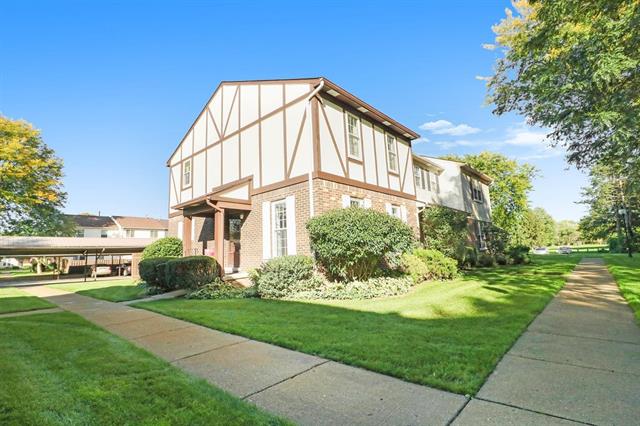 front view picture of 3312 Alpine Drive, Ann Arbor, MI. 48108