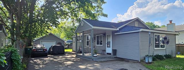 front view picture of 96 Devonshire Street, Ypsilanti, MI. 48198