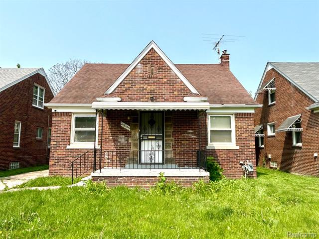 front view picture of 20045 Rogge Street, Detroit, MI. 48234