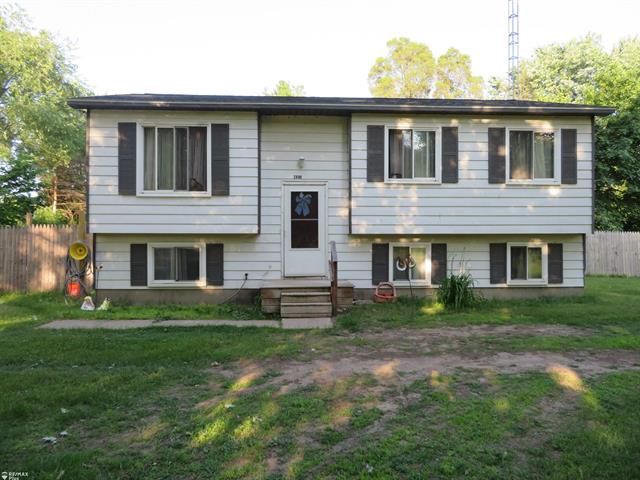 front view picture of 2480 Springfield Drive, Lapeer, MI. 48446