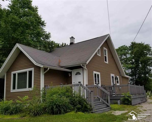 front view picture of 6730 Summerfield Rd, Temperance, MI. 48182