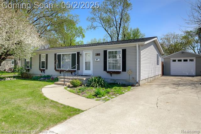 front view picture of 42 N Biggs, Belleville, MI. 48111