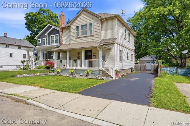 front view picture of 411 Pingree Blvd, Royal Oak, MI. 48067