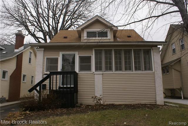 front view picture of 627 Frederick St, Royal Oak, MI. 48067