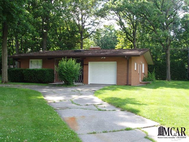 front view picture of 8761 Birchwood, Newport, MI. 48166