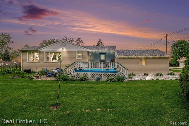 front view picture of 4930 Springside Street, Newport, MI. 48166