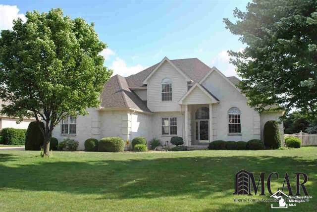 front view picture of 5489 Wimbledon Park Dr, Monroe, MI. 48161