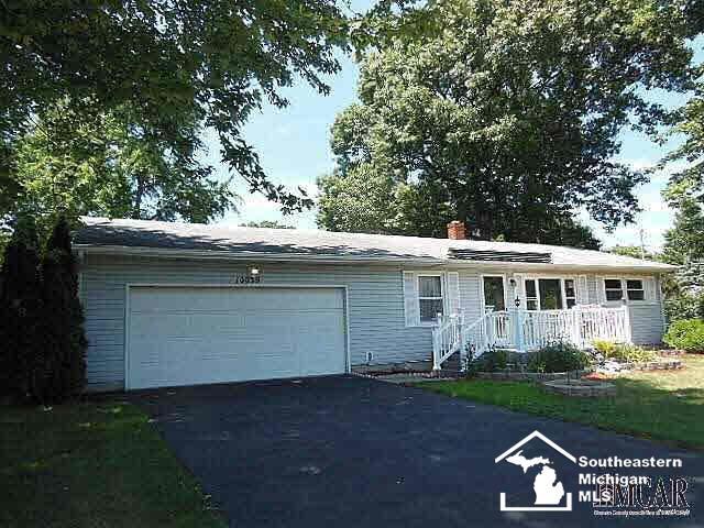 front view picture of 10059 Summerfield, Temperance, MI. 48182