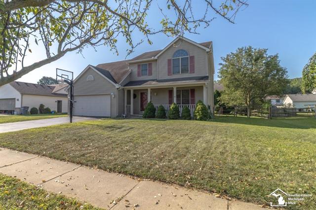 front view picture of 1099 Eagle Ln, Temperance, MI. 48182