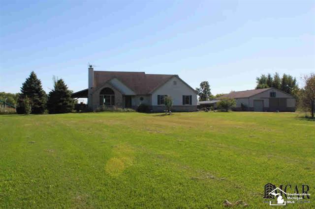 front view picture of 12575 Ida Center Rd, Ida, MI. 48140