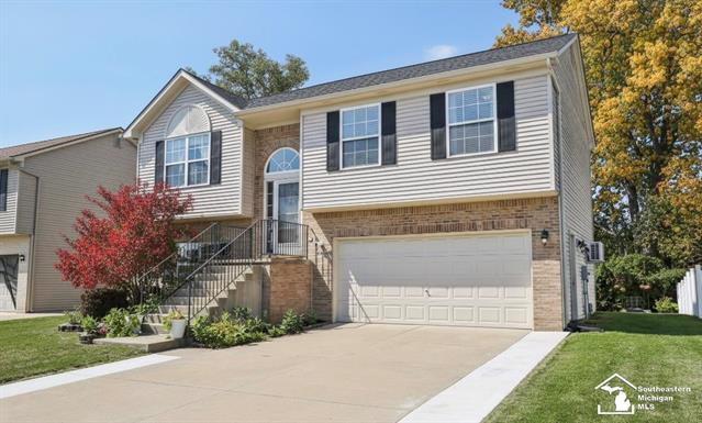 front view picture of 4023 Stone Post Rd, Newport, MI. 48166