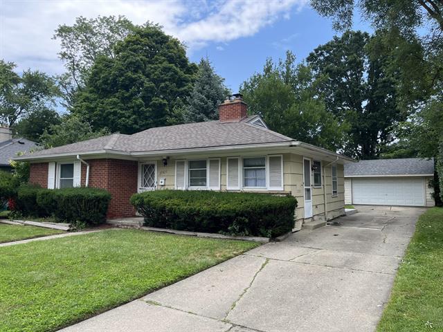 front view picture of 27422 Shagbark Dr, Southfield, MI. 48076