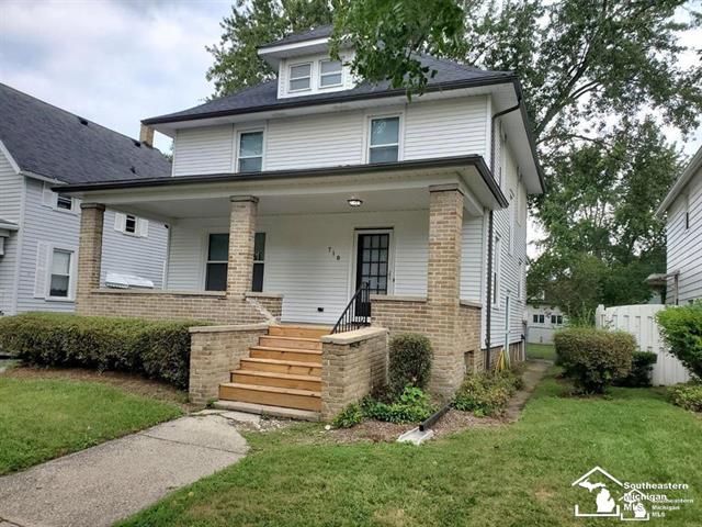 front view picture of 710 Union St, Monroe, MI. 48161