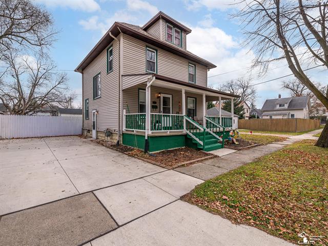 front view picture of 409 Adams, Monroe, MI. 48161