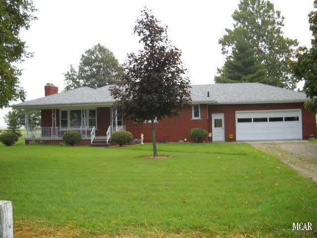 front view picture of 11580 Finzel, Carleton, MI. 48117