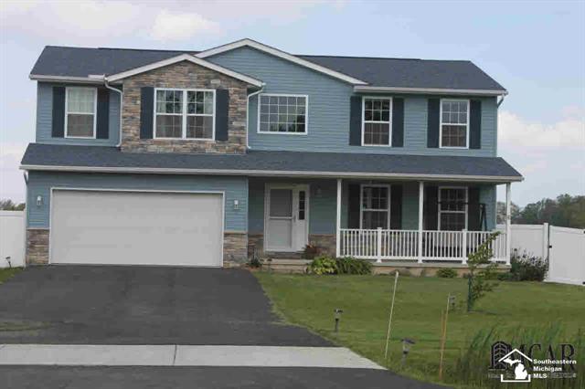 front view picture of 13972 Stowell Road, Dundee, MI. 48131