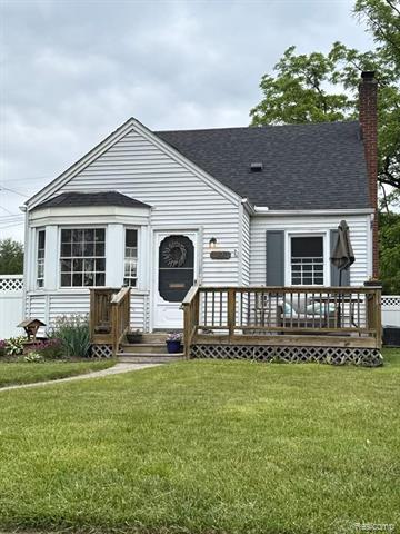 front view picture of 1890 Harvard Rd, Berkley, MI. 48072