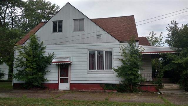 front view picture of 4010 Red Arrow Avenue, Flint, MI. 48507
