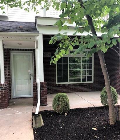 front view picture of 5391 Twin Oaks Drive, Sterling Heights, MI. 48314