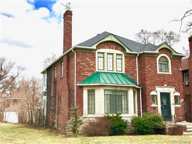 front view picture of 18264 San Juan Drive, Detroit, MI. 48221