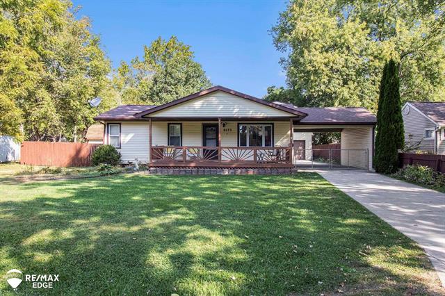 front view picture of 6175 Crabtree Lane, Burton, MI. 48519