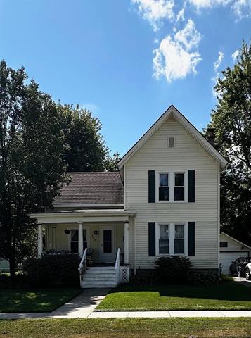 front view picture of 284 E Saint Clair Street, Romeo, MI. 48065