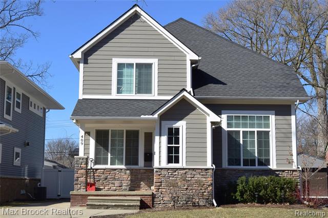 front view picture of 409 N Vermont Ave, Royal Oak, MI. 48067