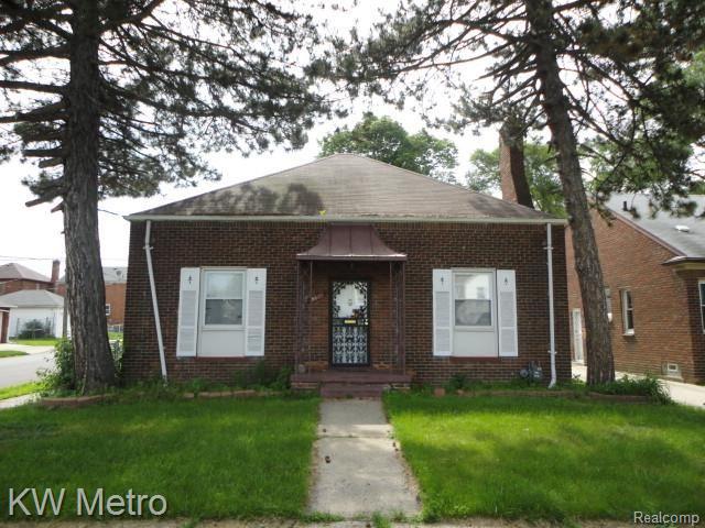 front view picture of 18603 Indiana Street, Detroit, MI. 48221
