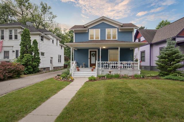 front view picture of 238 W Main Street, Milan, MI. 48160