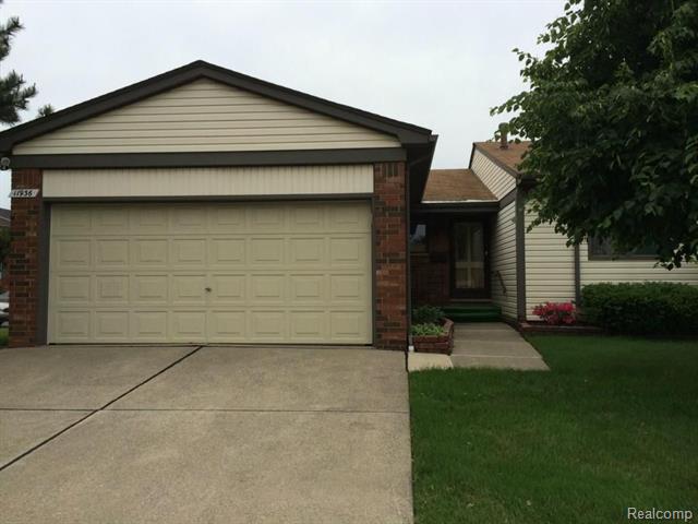 front view picture of 11936 15 Mile Road, Sterling Heights, MI. 48312