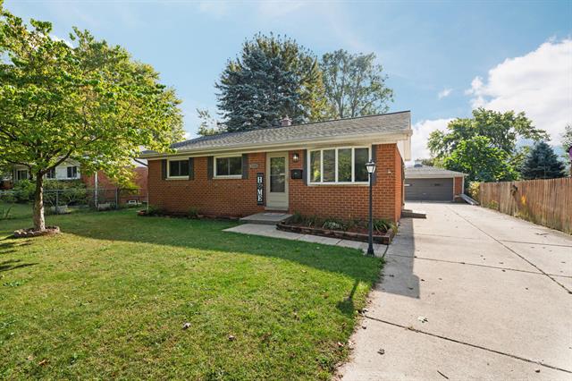 front view picture of 1252 Pageant Avenue, Ypsilanti, MI. 48198