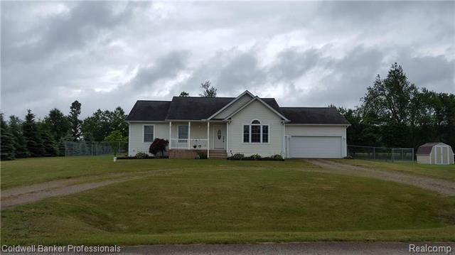front view picture of 5732 Cobblestone Drive, North Branch, MI. 48461