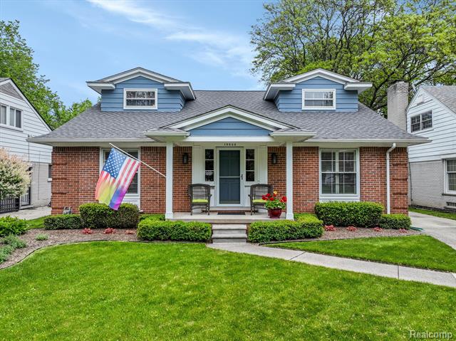 front view picture of 19666 Renfrew Road, Detroit, MI. 48221