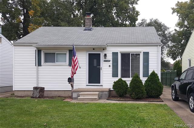 front view picture of 27328 Dartmouth St, Madison Heights, MI. 48071